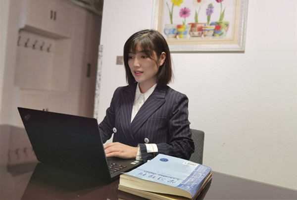 1642741298179118.jpg 朱丽萍.jpg