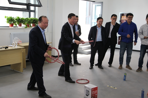 1691053221142924.jpg ÎåÒ»Ô˶¯_¸±±¾.jpg