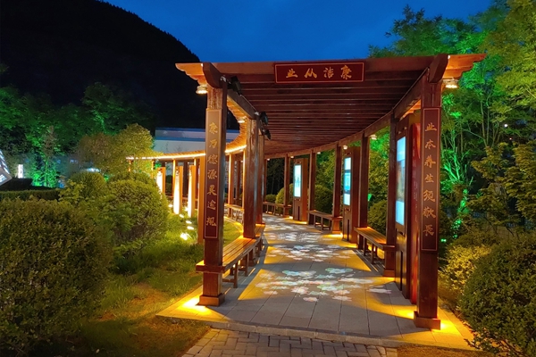 1694766769276879.jpg 2 ÇåÁ®³¤ÀÈÉú¡°Á®»¨¡±_¸±±¾.jpg