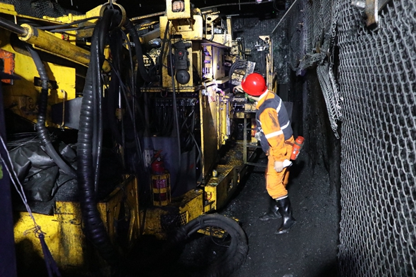 1695621837101541.jpg ¿ì¾òÊÂÈËÇé_¸±±¾.jpg