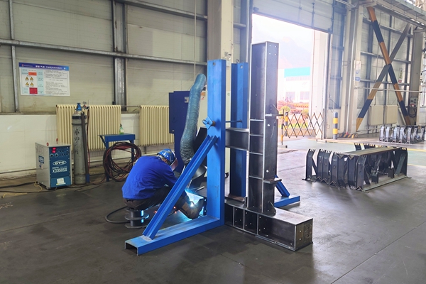 1702457133165520.jpg ·ÀÇãµ¹×°ÖÃ_¸±±¾.jpg