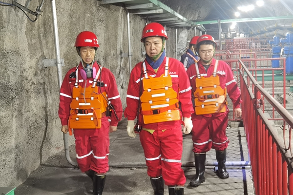 1702626112168937.jpg Åäͼ_¸±±¾.jpg