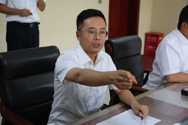 1714989360138023.jpg Áгµµ÷ÀíÖ¸»ÓÔ±_¸±±¾.jpg