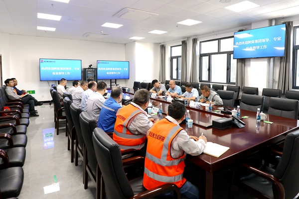 1715561065179003.jpg 座谈_副本.jpg