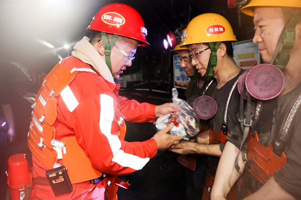 1718001183140043.jpg ÎÄ¼ÒÆÂ.jpg