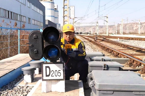 1723430594134598.jpg Ìú·ÐźŻú¼ì²â×÷Òµ_¸±±¾.jpg