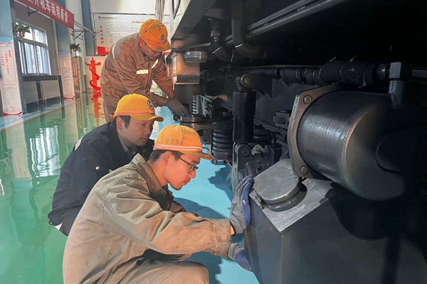 1723771972190654.jpg ÄÚȼ»ú³µÄ¥Á·_¸±±¾.jpg