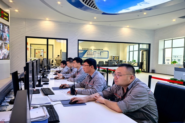 1725604808345674.jpg 3_¸±±¾.jpg