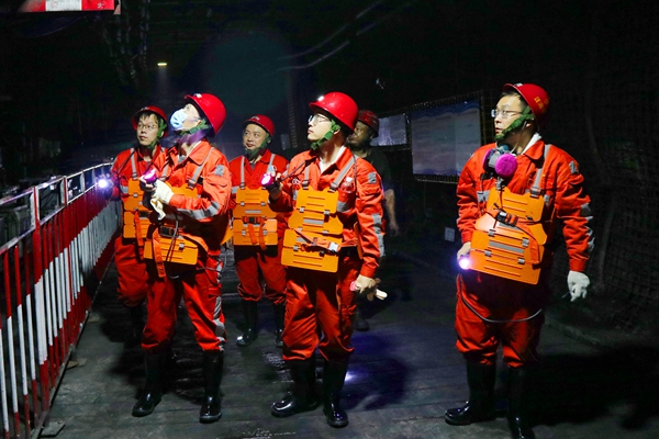 1733966229902464.jpg 1_¸±±¾.jpg