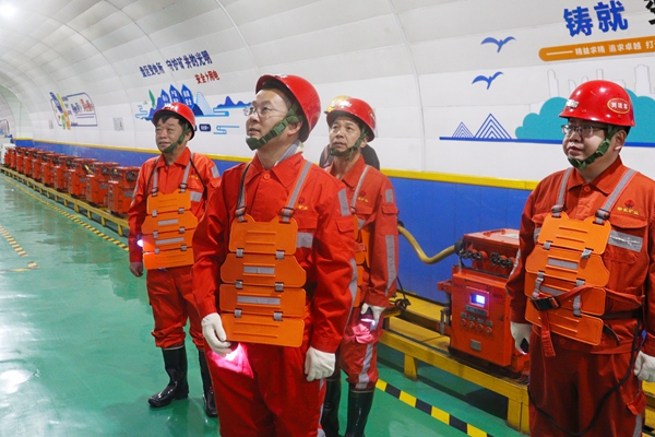 1735371145157630.jpg 1_¸±±¾.jpg