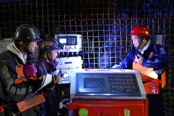 1745811038250862.jpg 1_¸±±¾.jpg