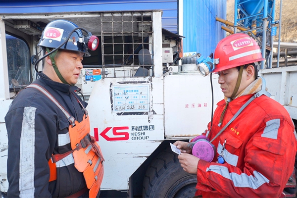 1745994828637800.jpg 3_¸±±¾.jpg