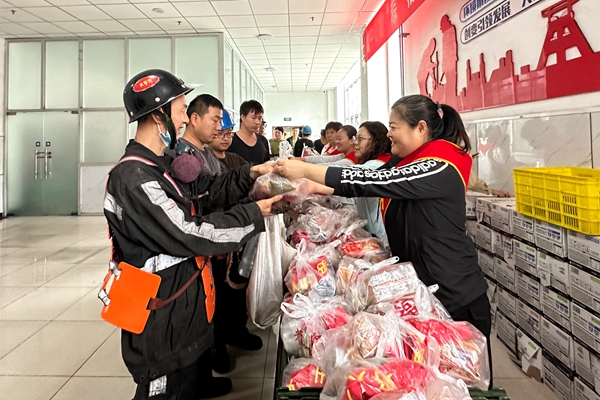 1748671376973061.jpg ÃÏ´å.jpg