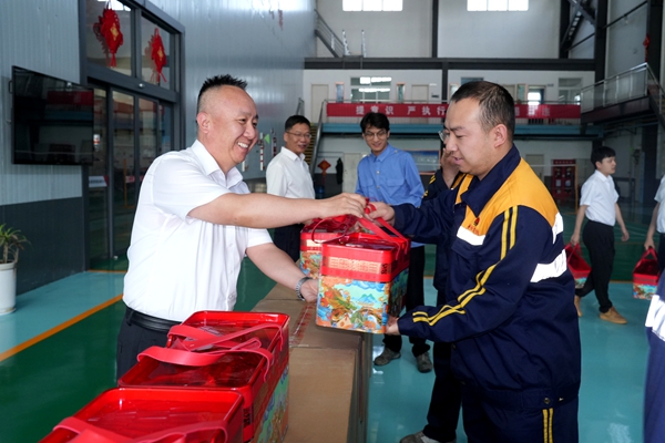 1748671403149117.jpg ÌúÔË.jpg