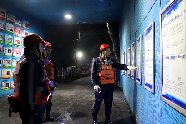 1760683937107915.jpg µÚÒ»¶Î_¸±±¾.jpg