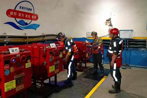 1760943452164532.jpg 1_¸±±¾.jpg